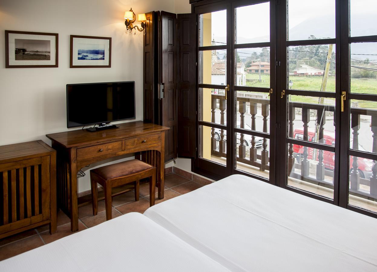 Hotel The Island La Isla Buitenkant foto